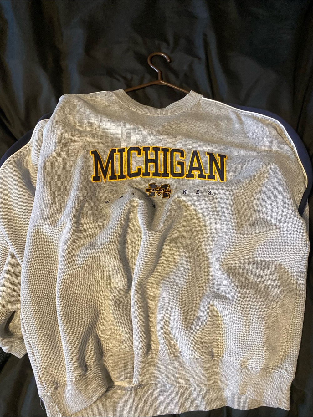 Michigan Logo Crewneck Sweatshirt - Gray with Yellow Accent